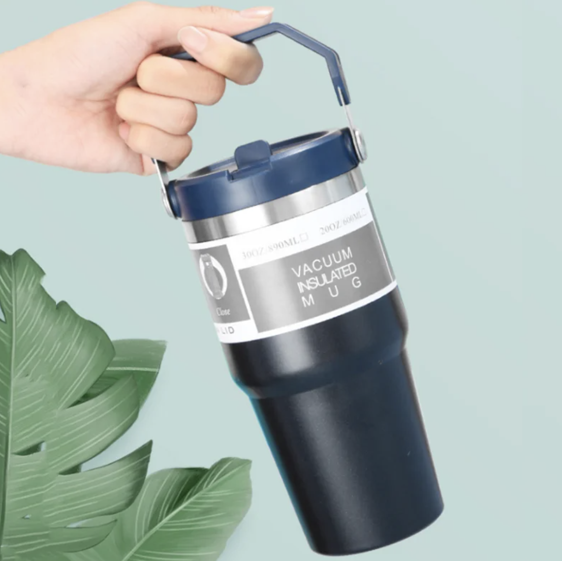 890ml Thermal Insulated Travel Mug with Carry Handle and Straw